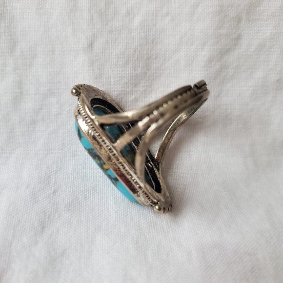 Turquoise Style Stone Ring Antiqued Silver Metal Adjustable Ornate Coastal Boho - Picture 4 of 9